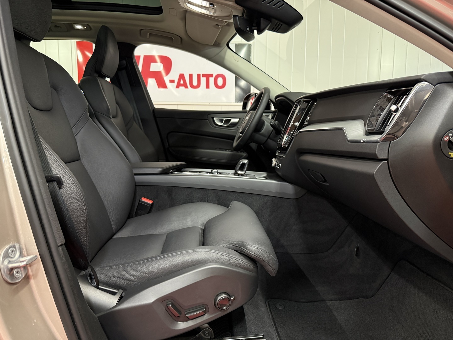 VOLVO XC60 15