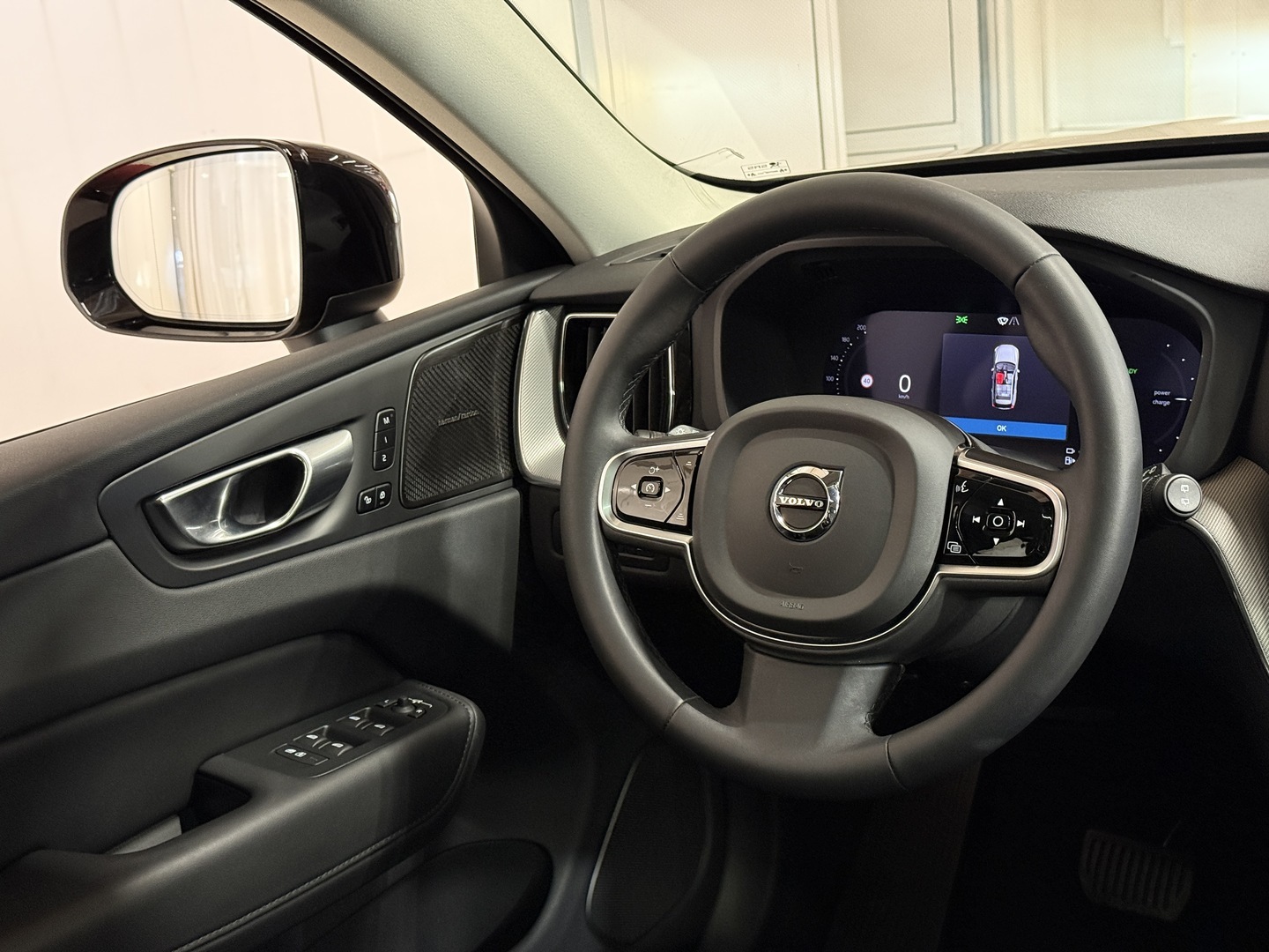 VOLVO XC60 17