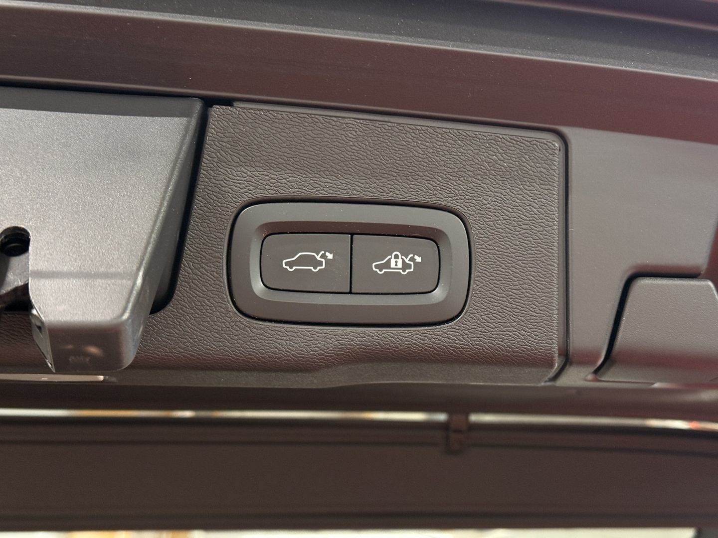 VOLVO XC60 5