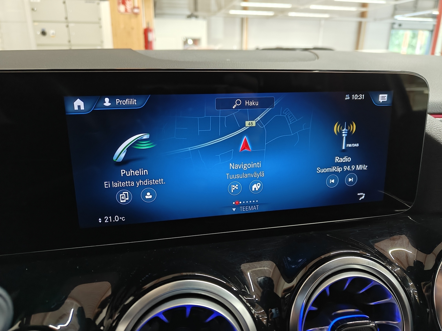 MERCEDES-BENZ EQA 2023