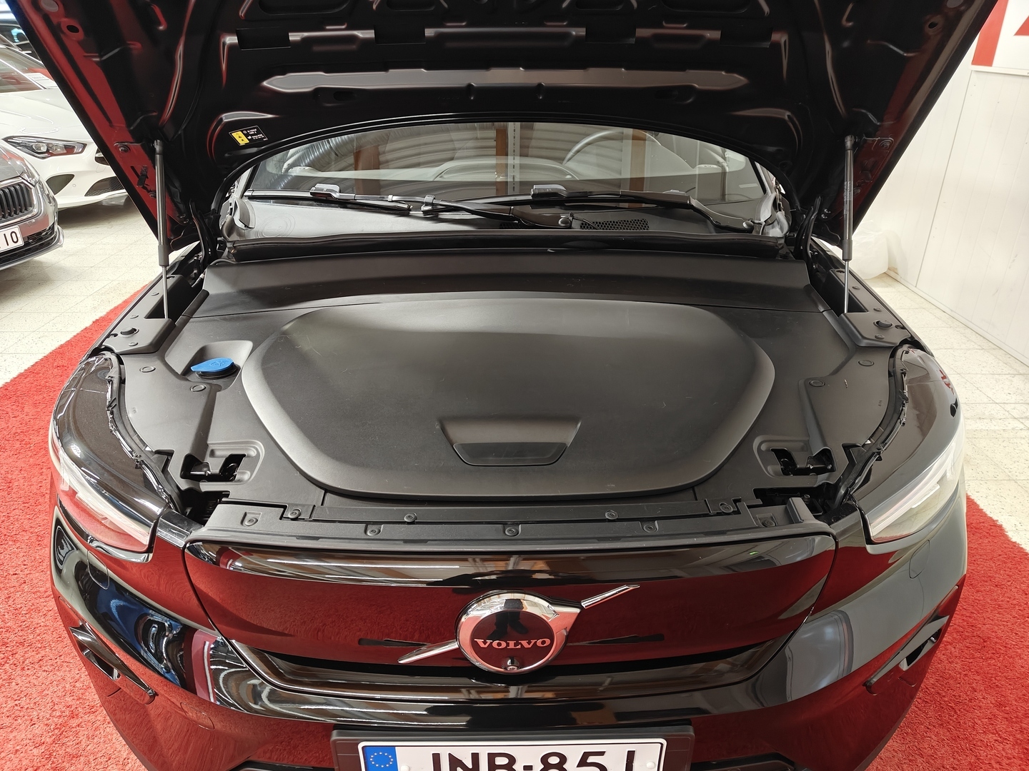 VOLVO C40 2024