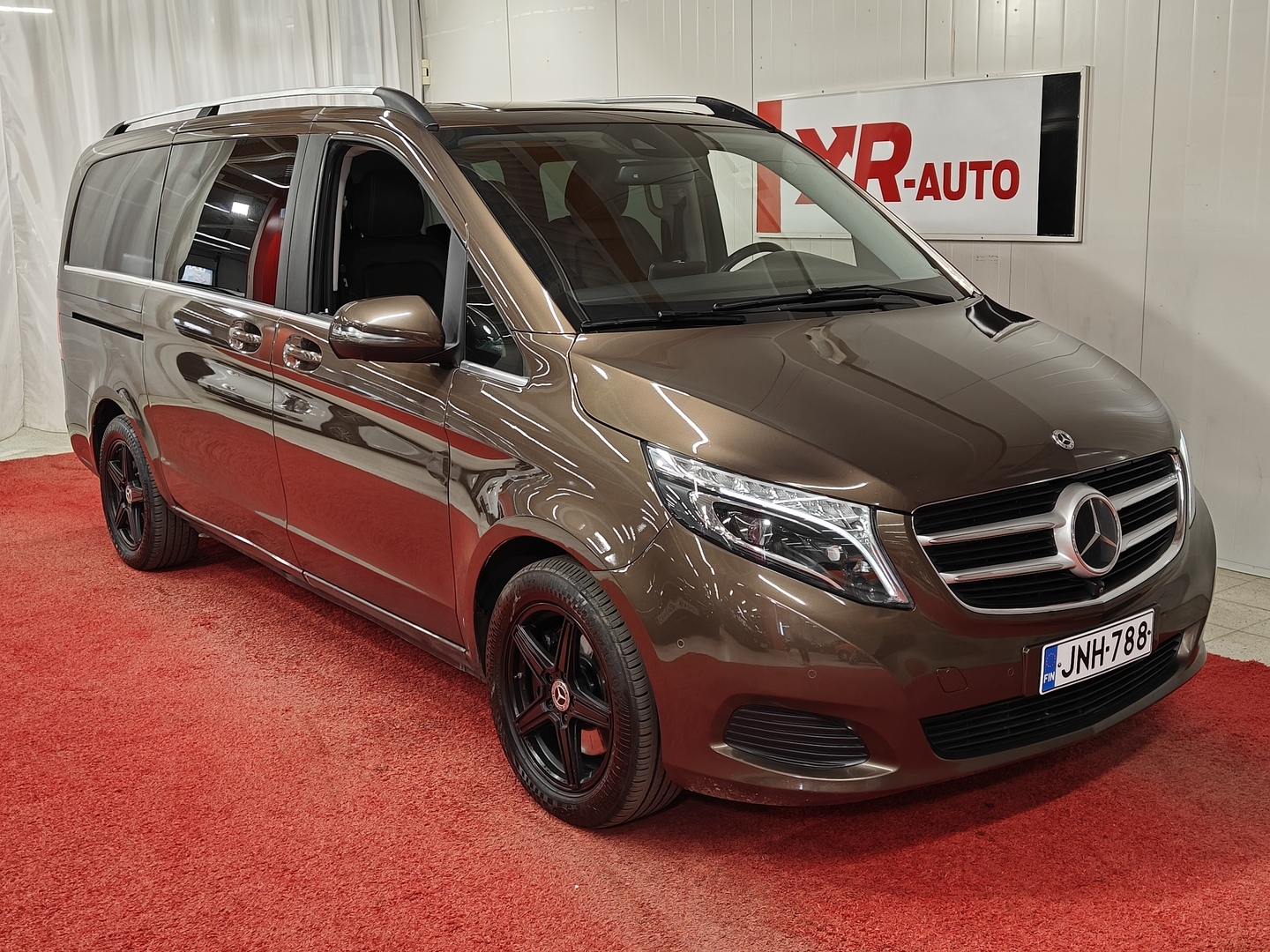 MERCEDES-BENZ V 2018