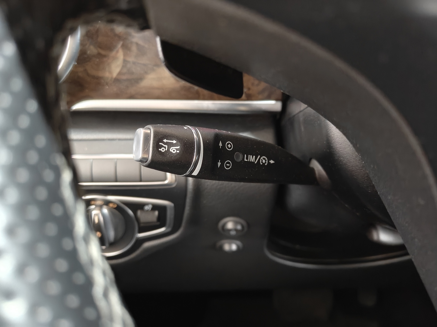 MERCEDES-BENZ V 2018