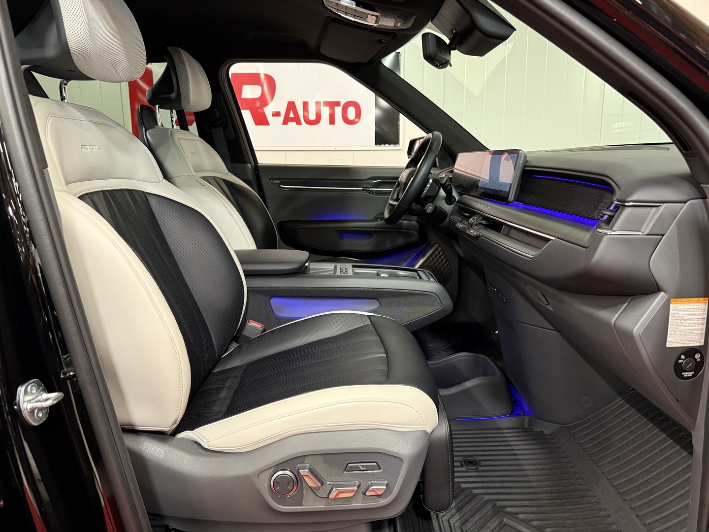 KIA EV9 2024