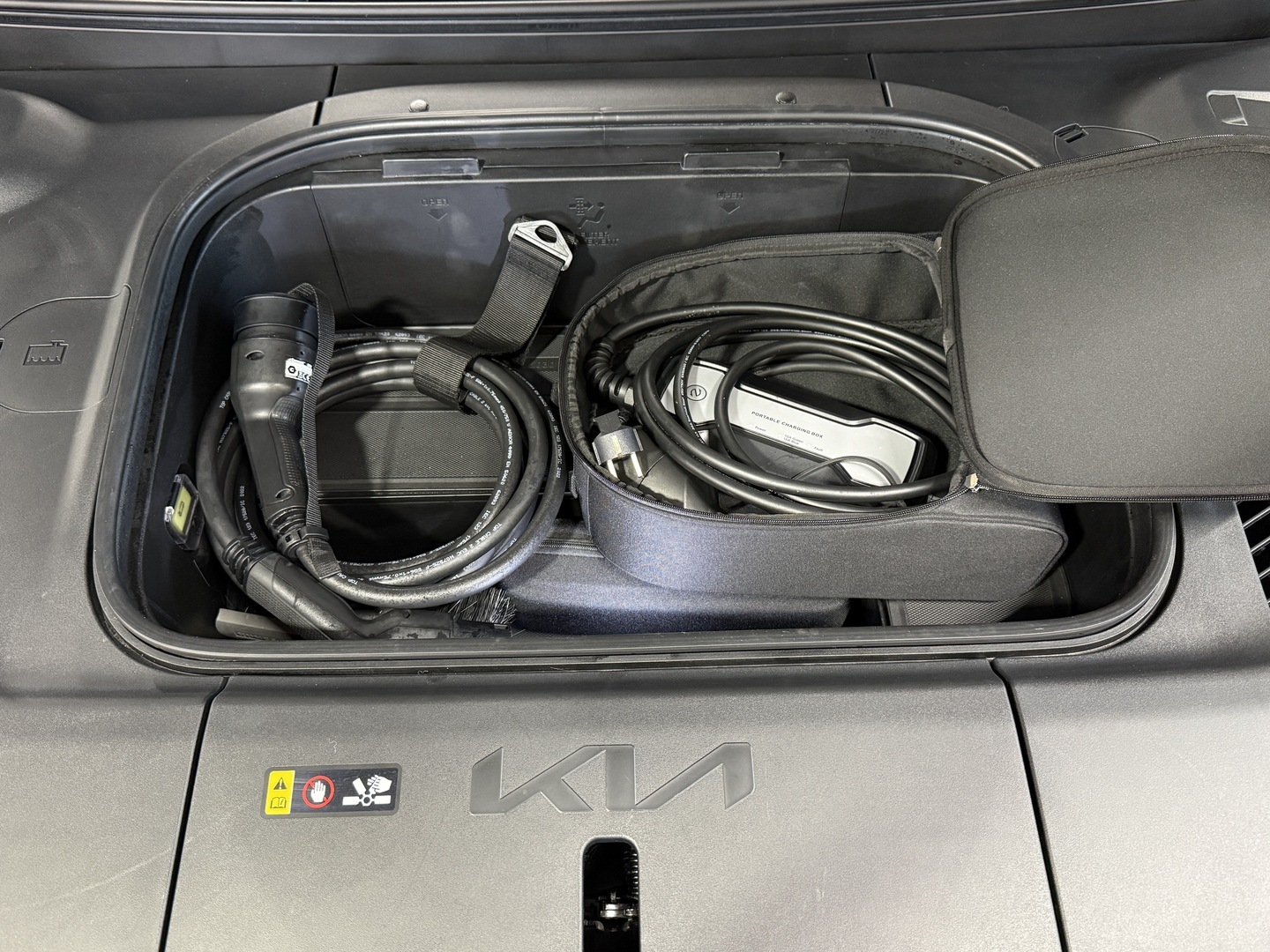 KIA EV9 2024