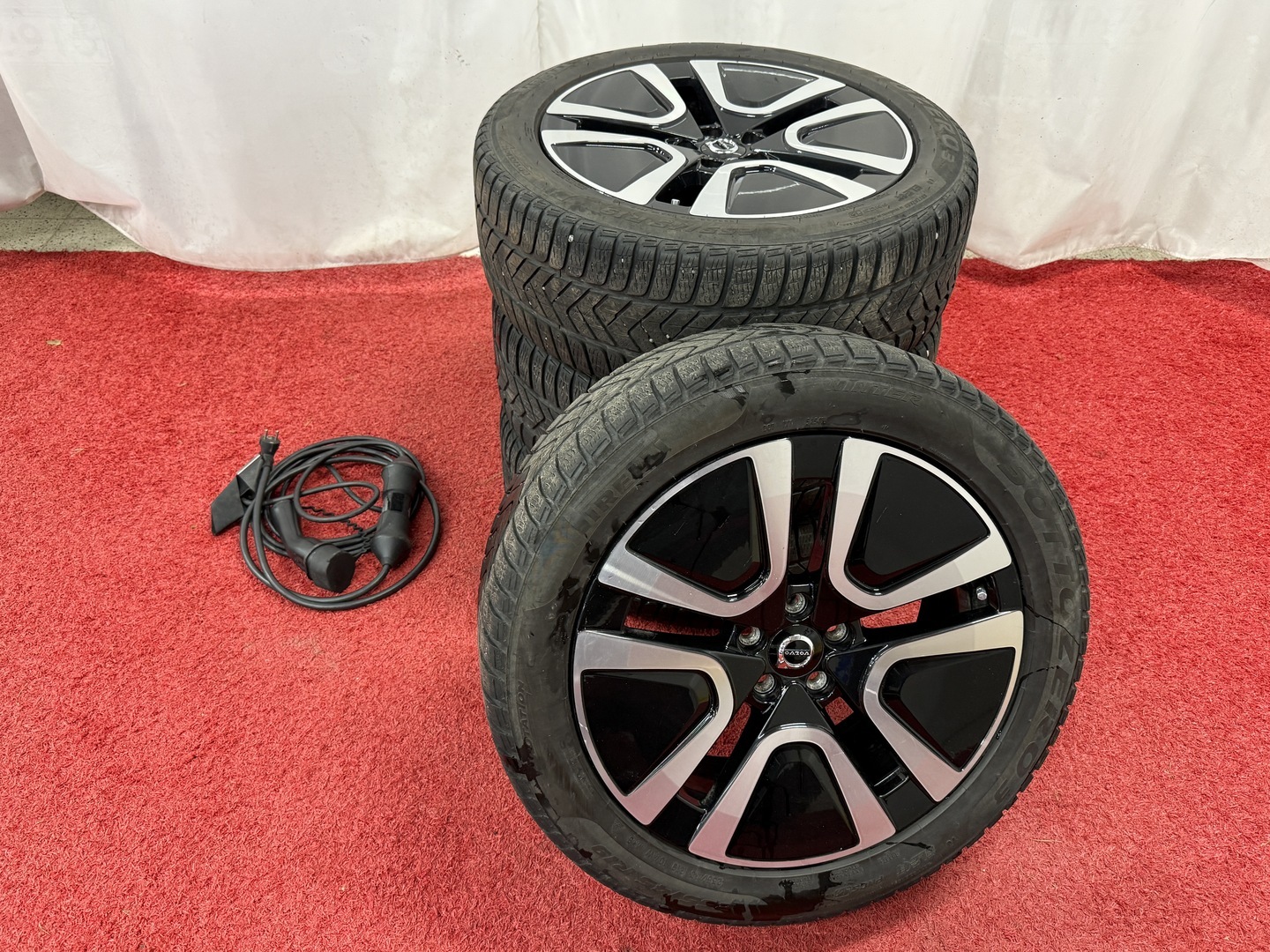 VOLVO XC40 2021