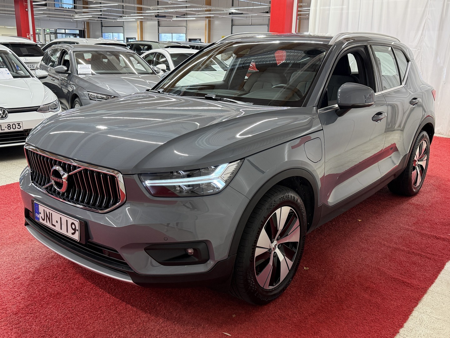 VOLVO XC40 2021
