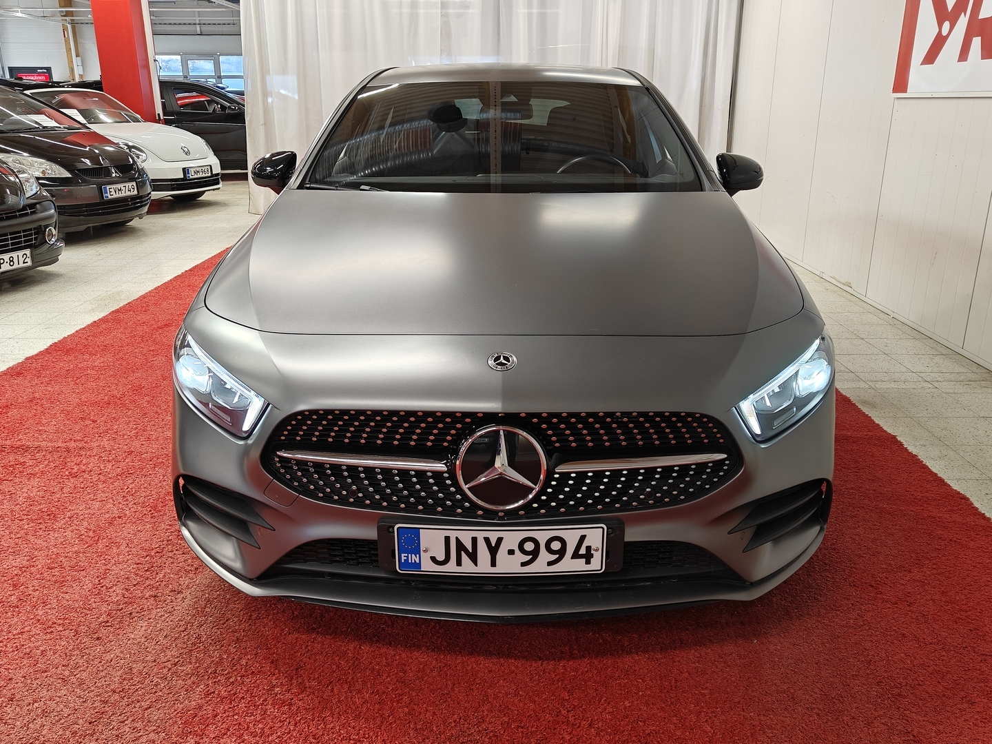 MERCEDES-BENZ A 2022