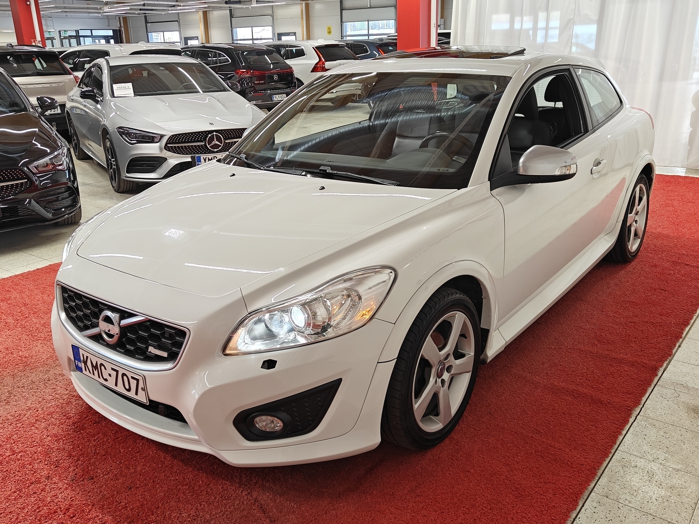 VOLVO C30 2012