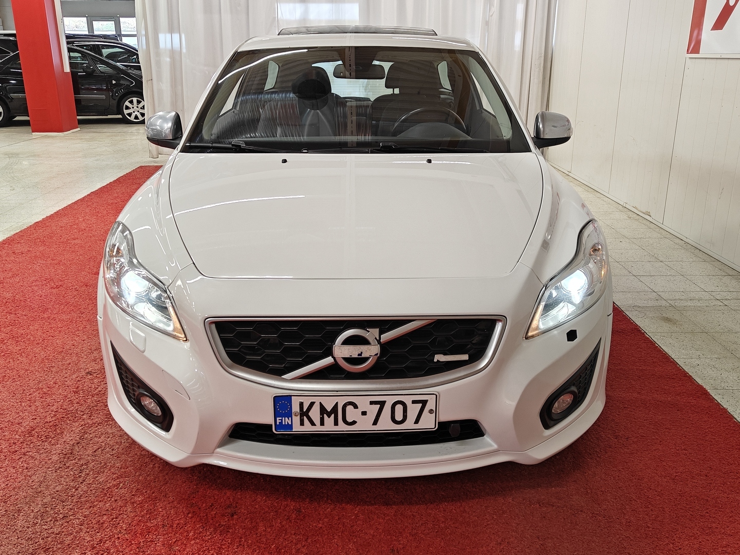 VOLVO C30 2012