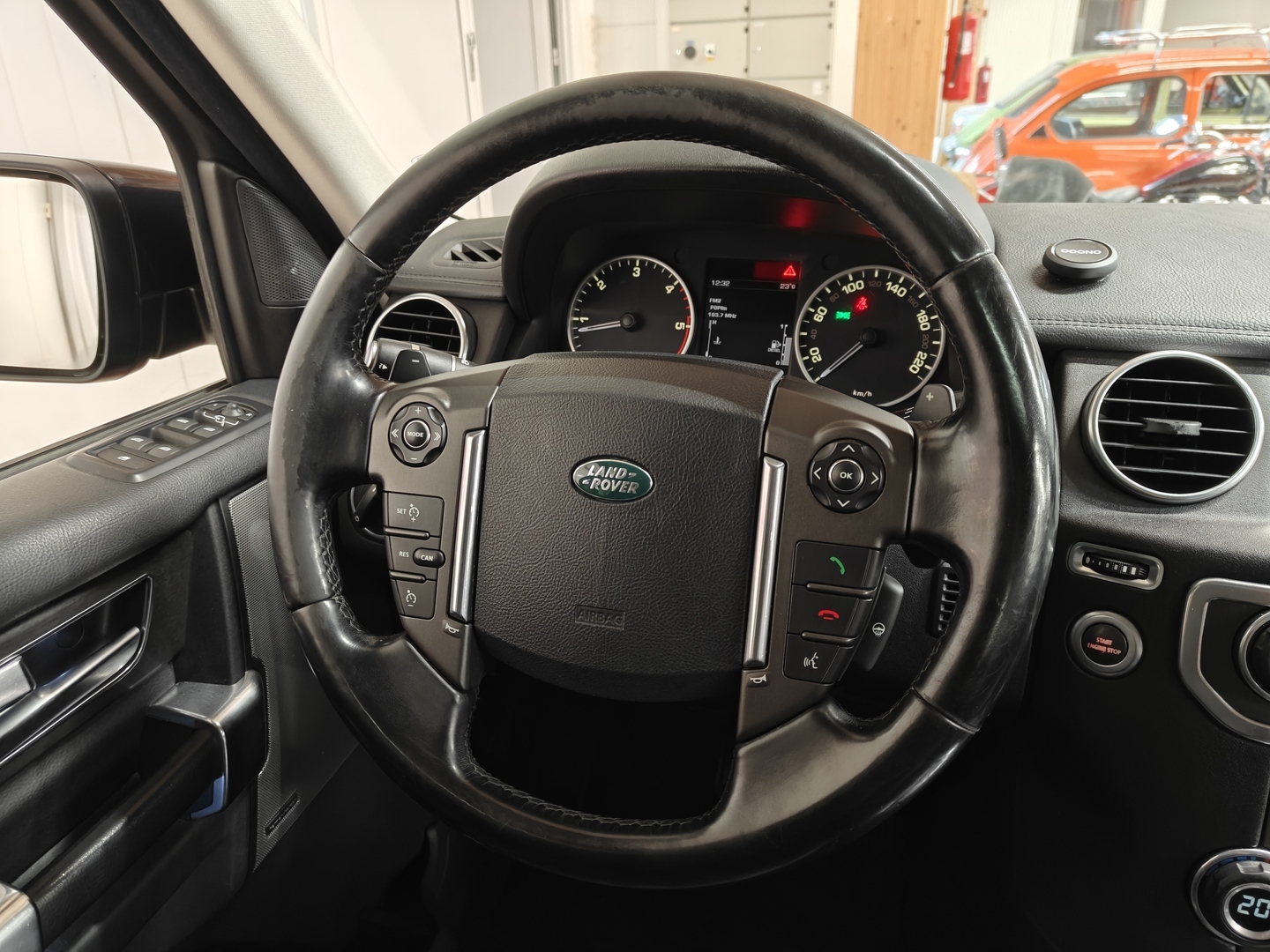 LAND ROVER Discovery 2012
