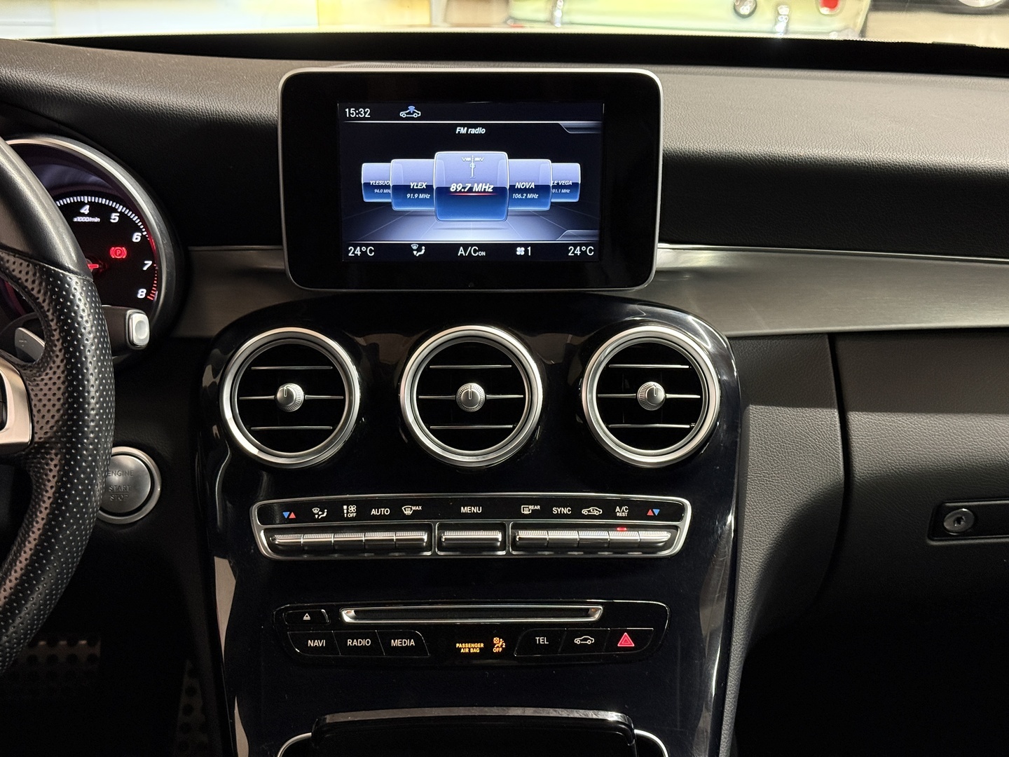 MERCEDES-BENZ C 180 2018