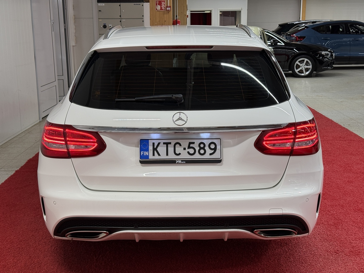 MERCEDES-BENZ C 180 2018