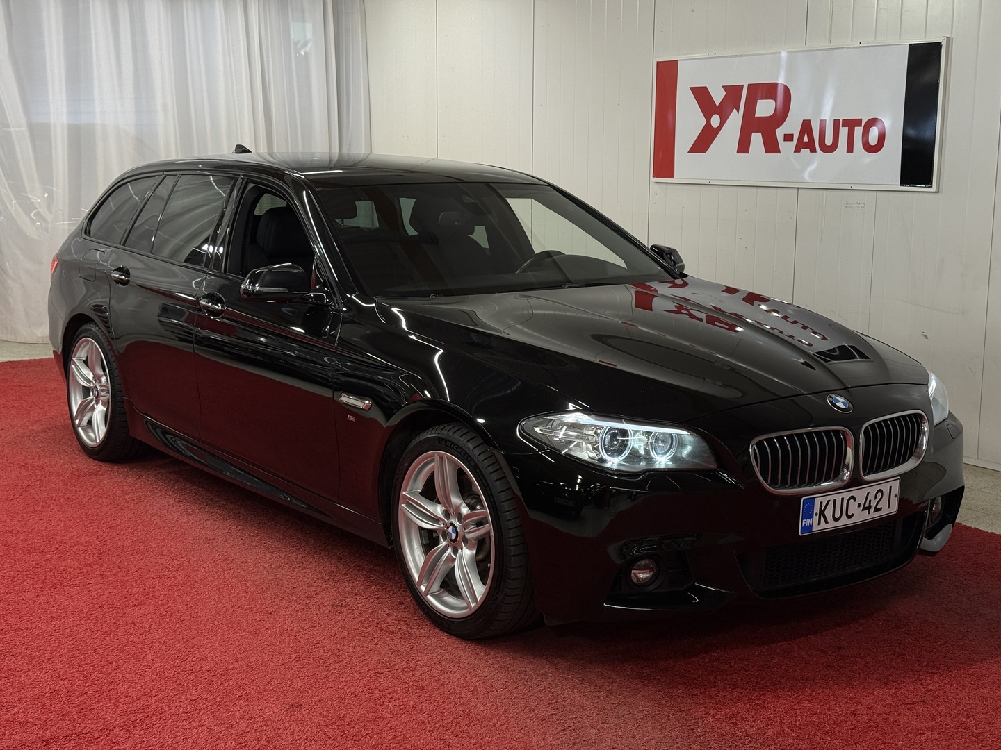BMW 530 2014