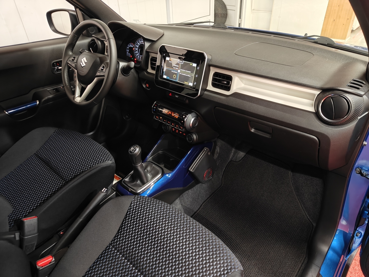SUZUKI Ignis 11