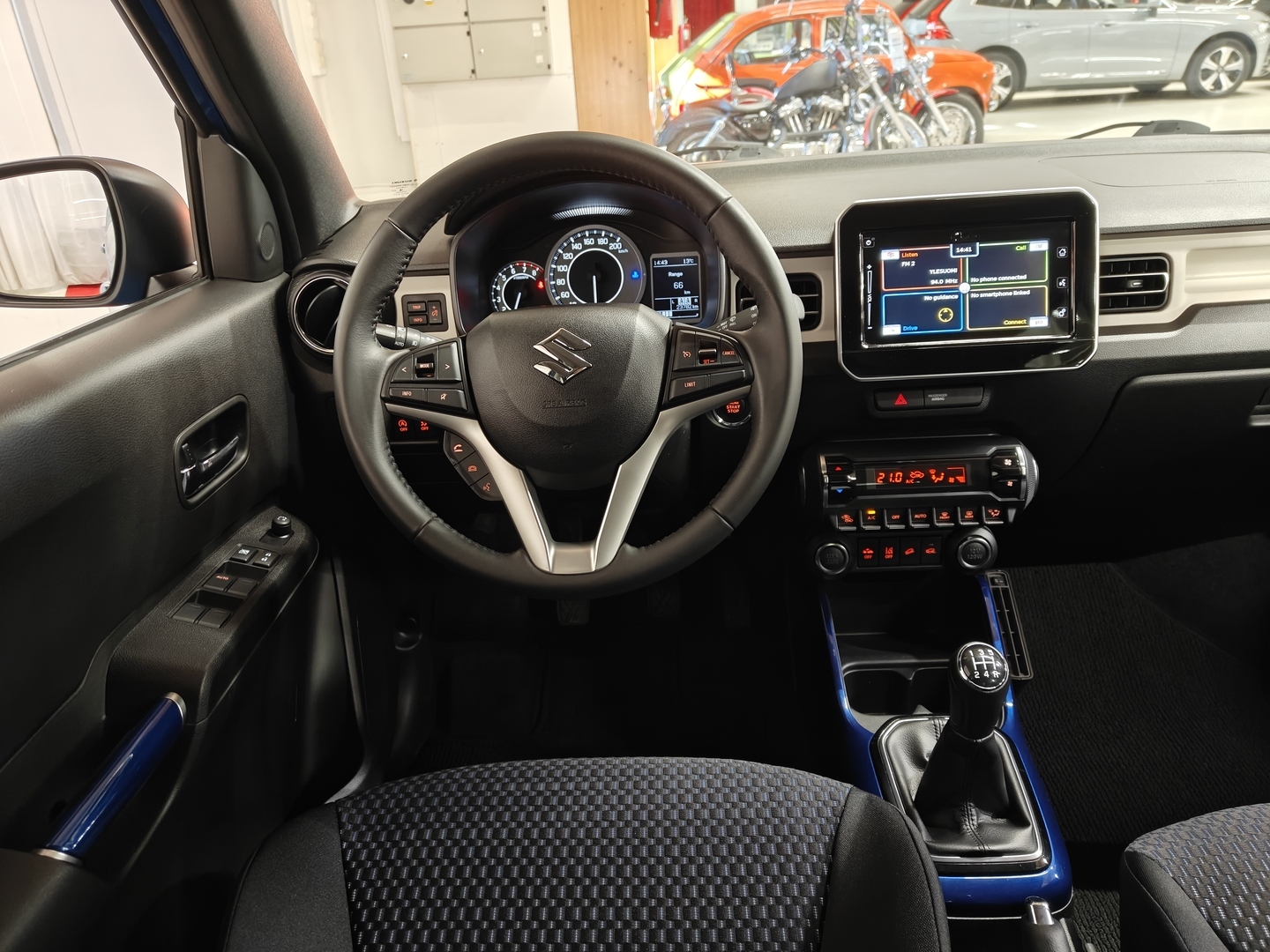 SUZUKI Ignis 18