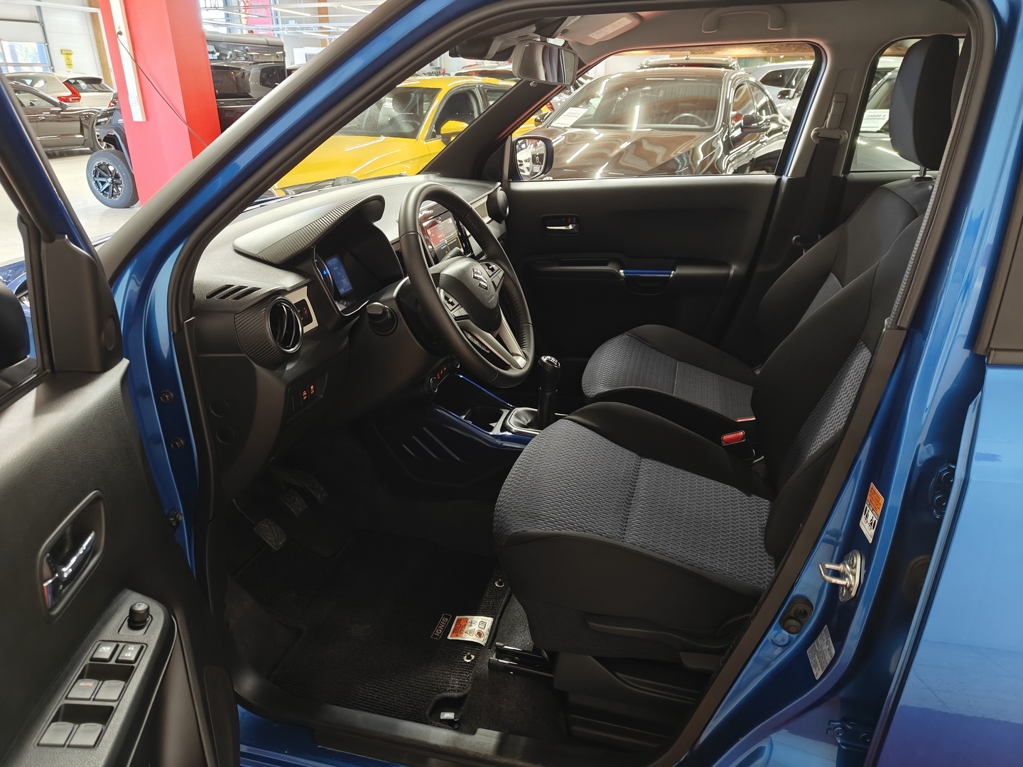 SUZUKI Ignis 21