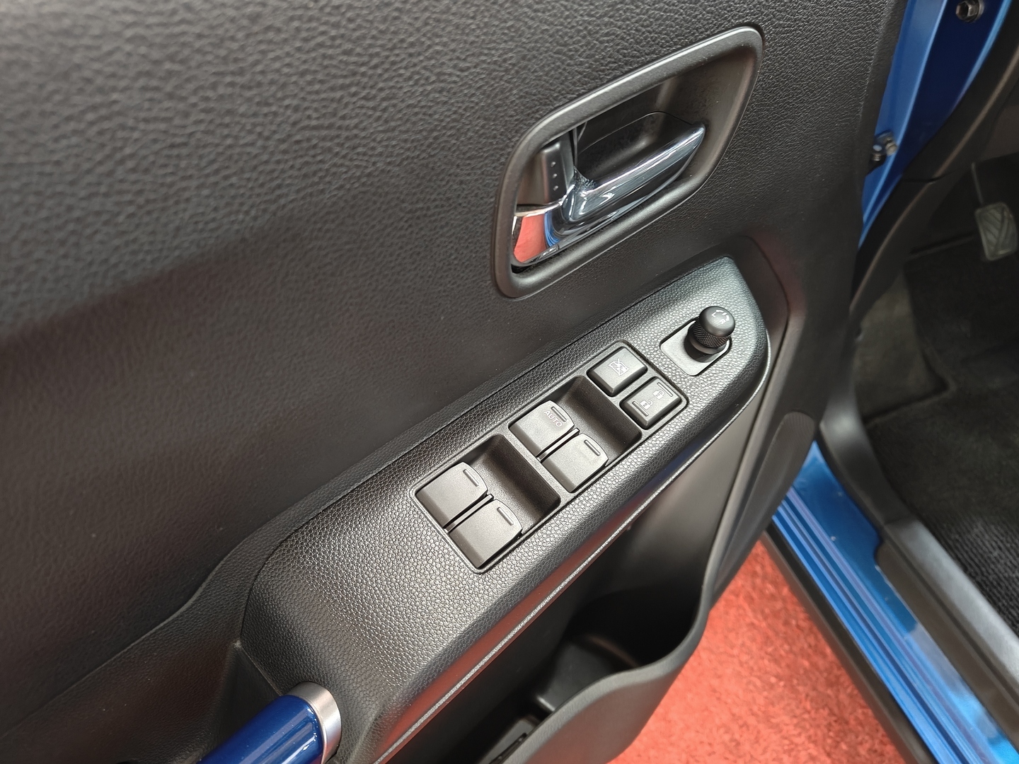 SUZUKI Ignis 22