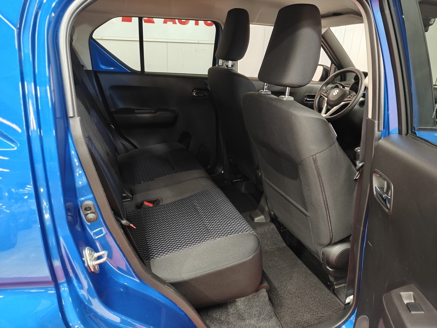 SUZUKI Ignis 9