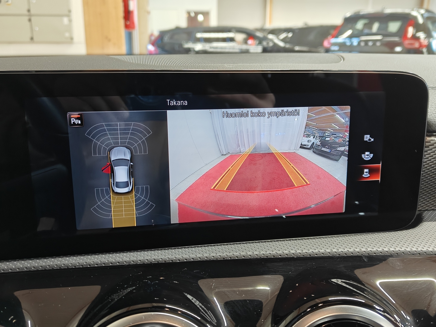 MERCEDES-BENZ CLA 2023