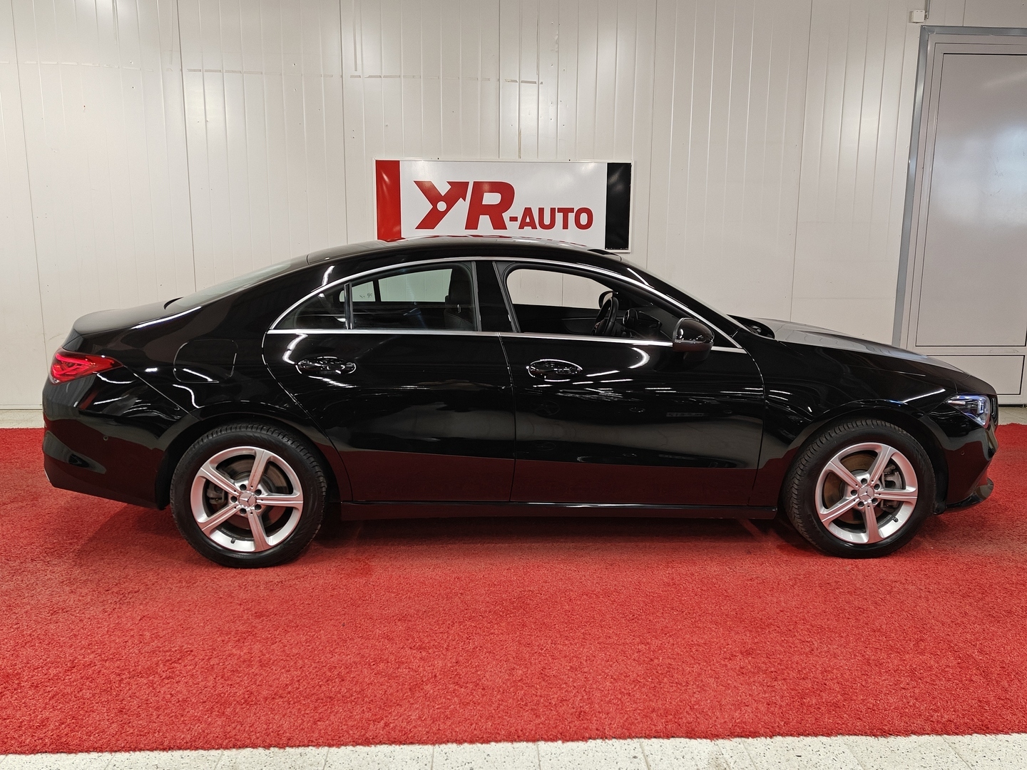 MERCEDES-BENZ CLA 2023