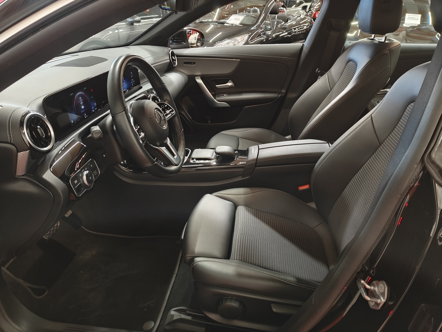 MERCEDES-BENZ CLA 2023