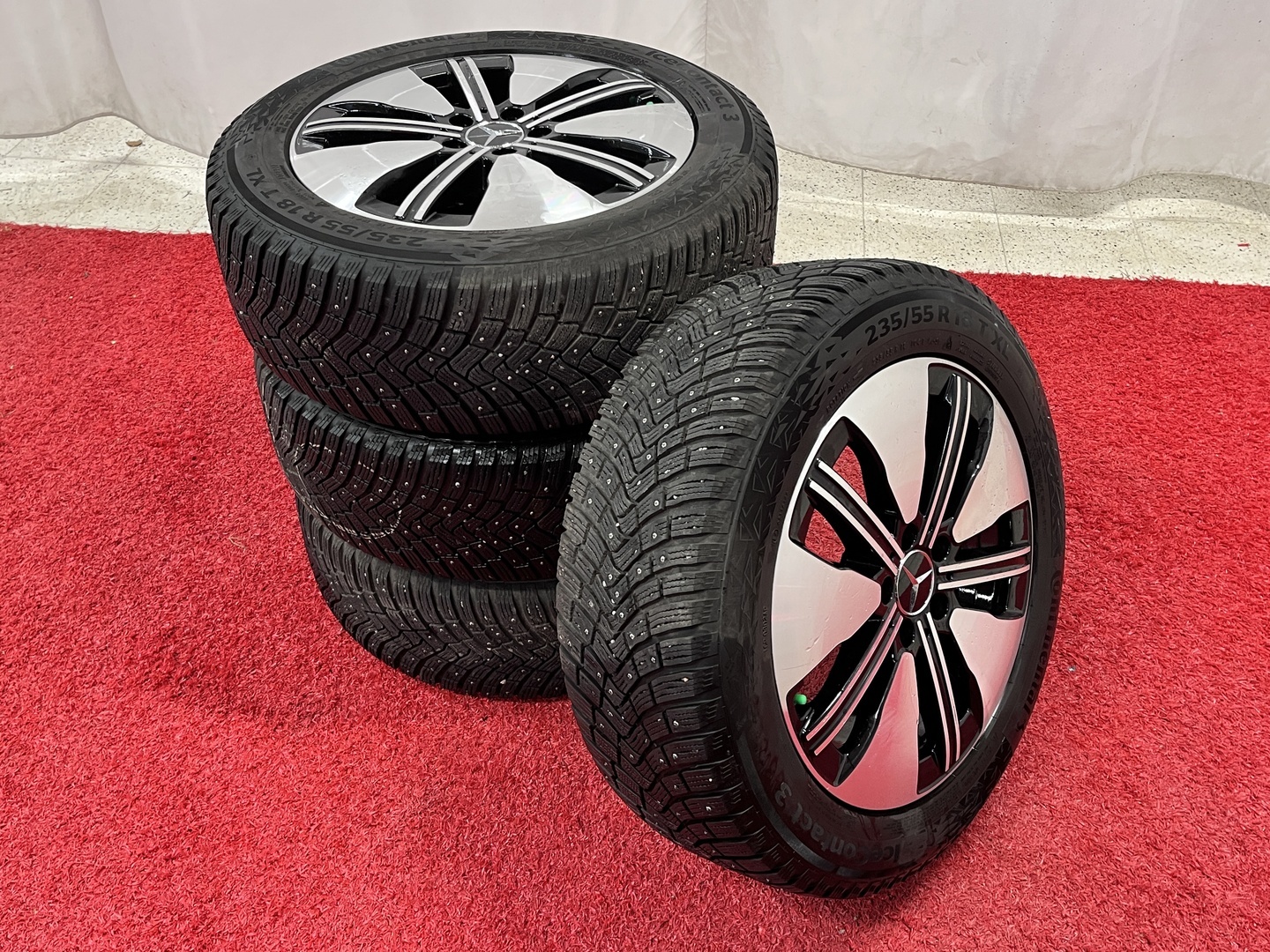 MERCEDES-BENZ EQB 2023