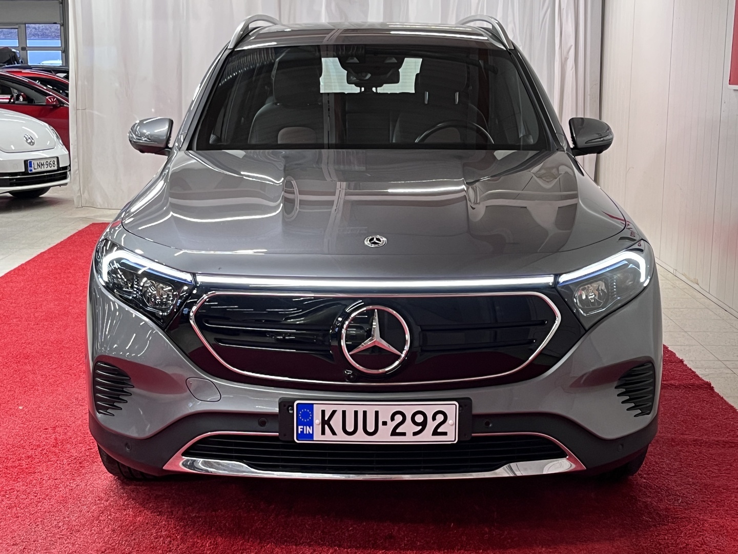 MERCEDES-BENZ EQB 2023