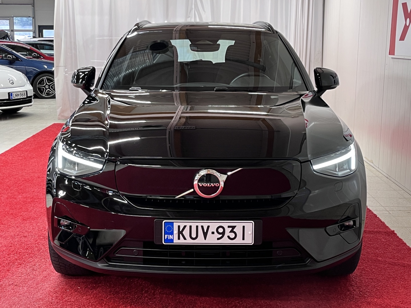 VOLVO XC40 2023