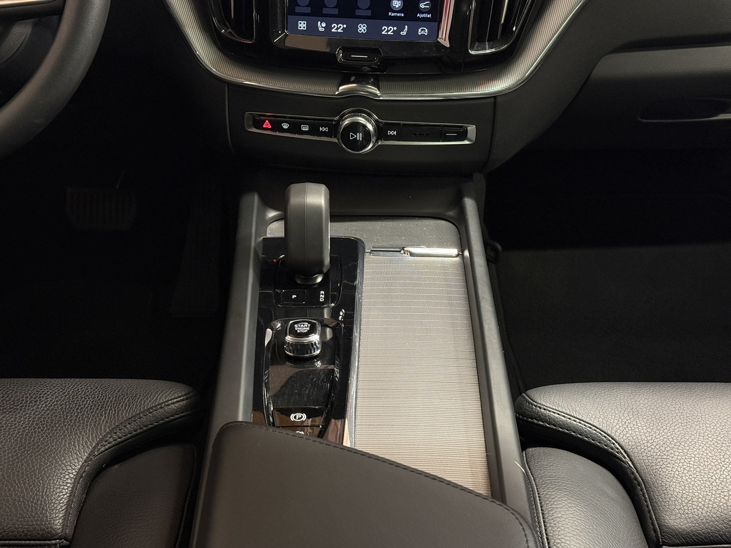 VOLVO XC60 17