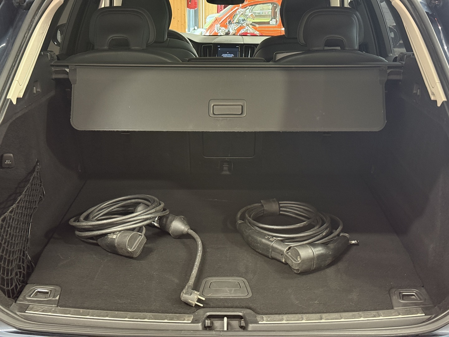 VOLVO XC60 20