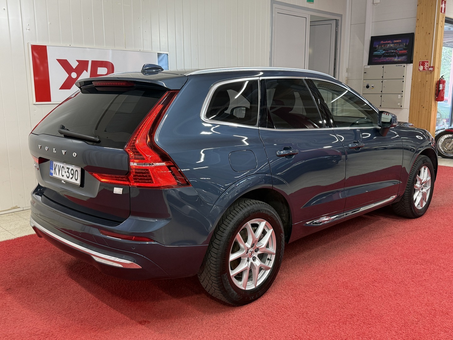 VOLVO XC60 4