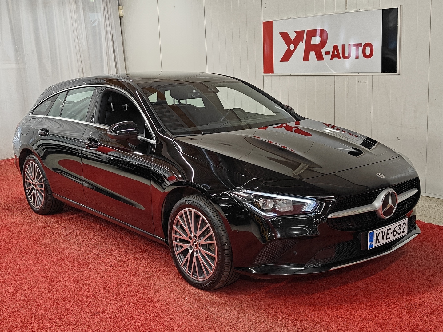 MERCEDES-BENZ CLA 2023
