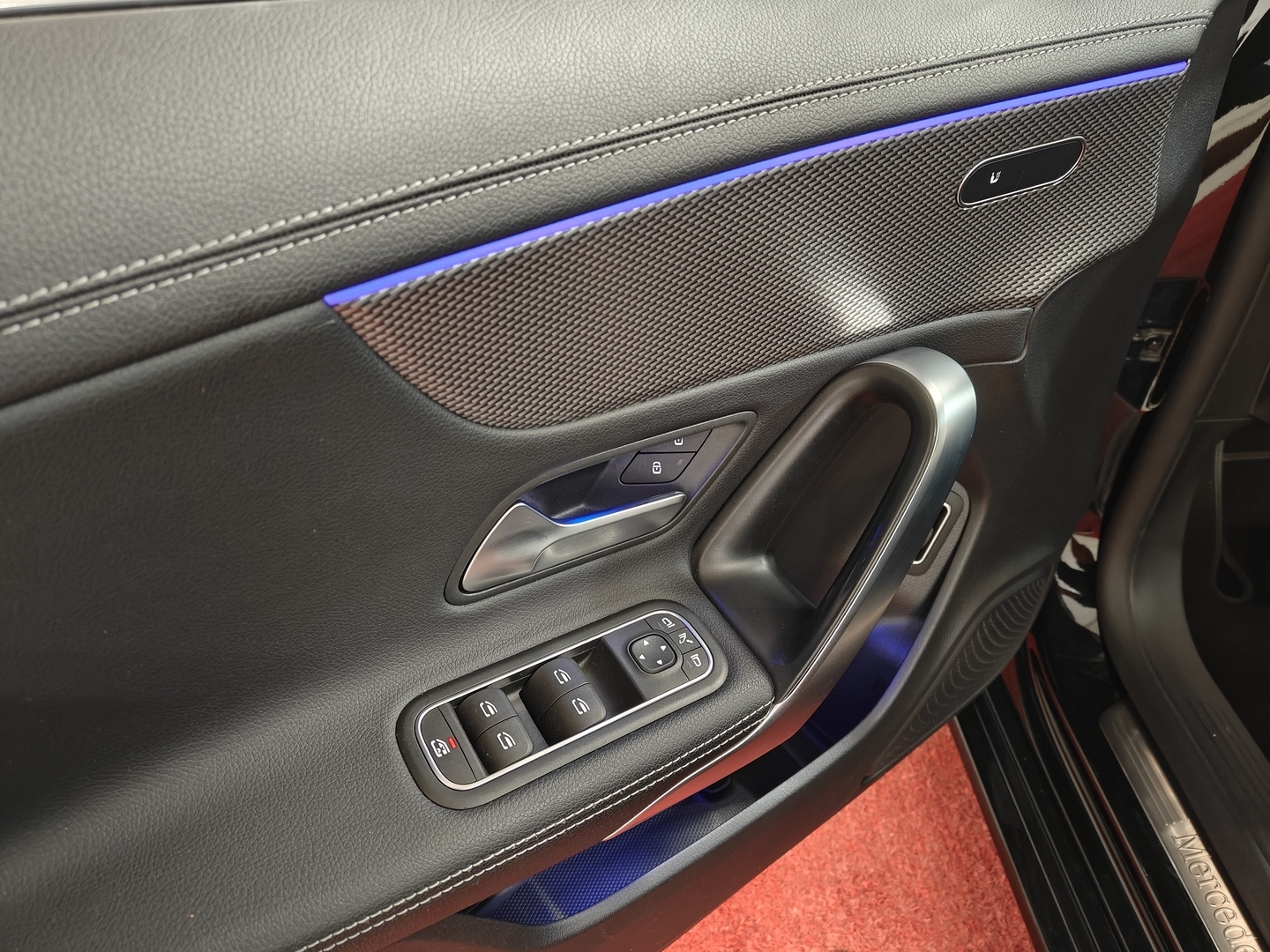 MERCEDES-BENZ CLA 2023