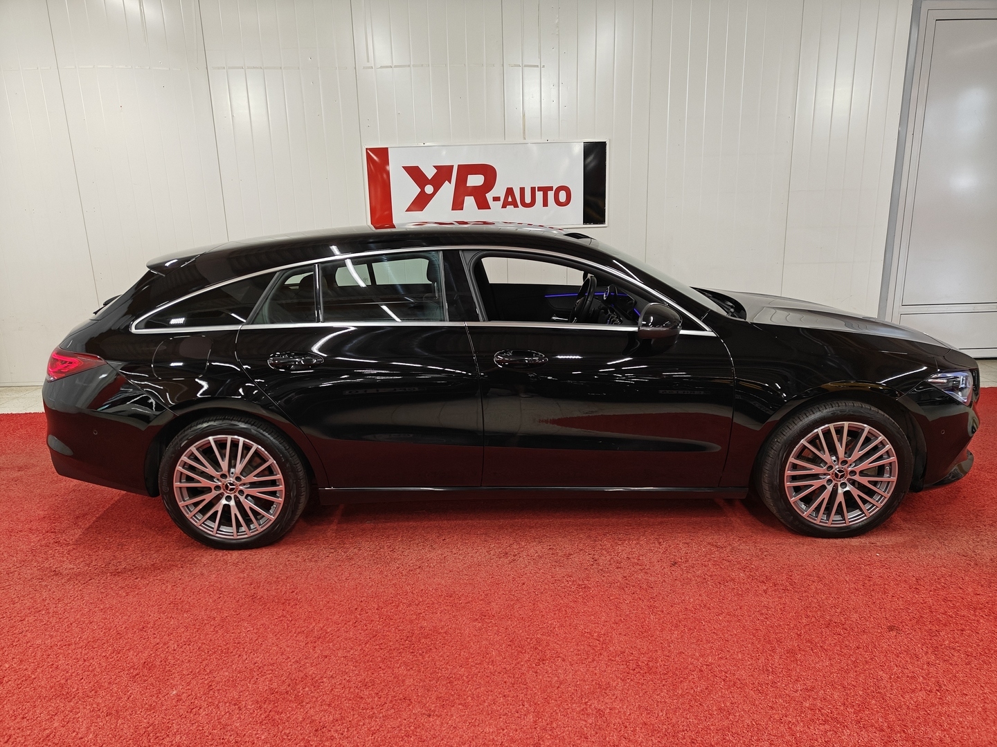 MERCEDES-BENZ CLA 2023