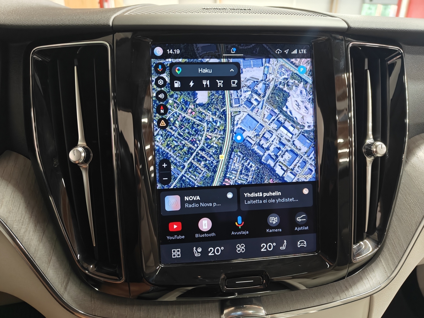 VOLVO XC60 23