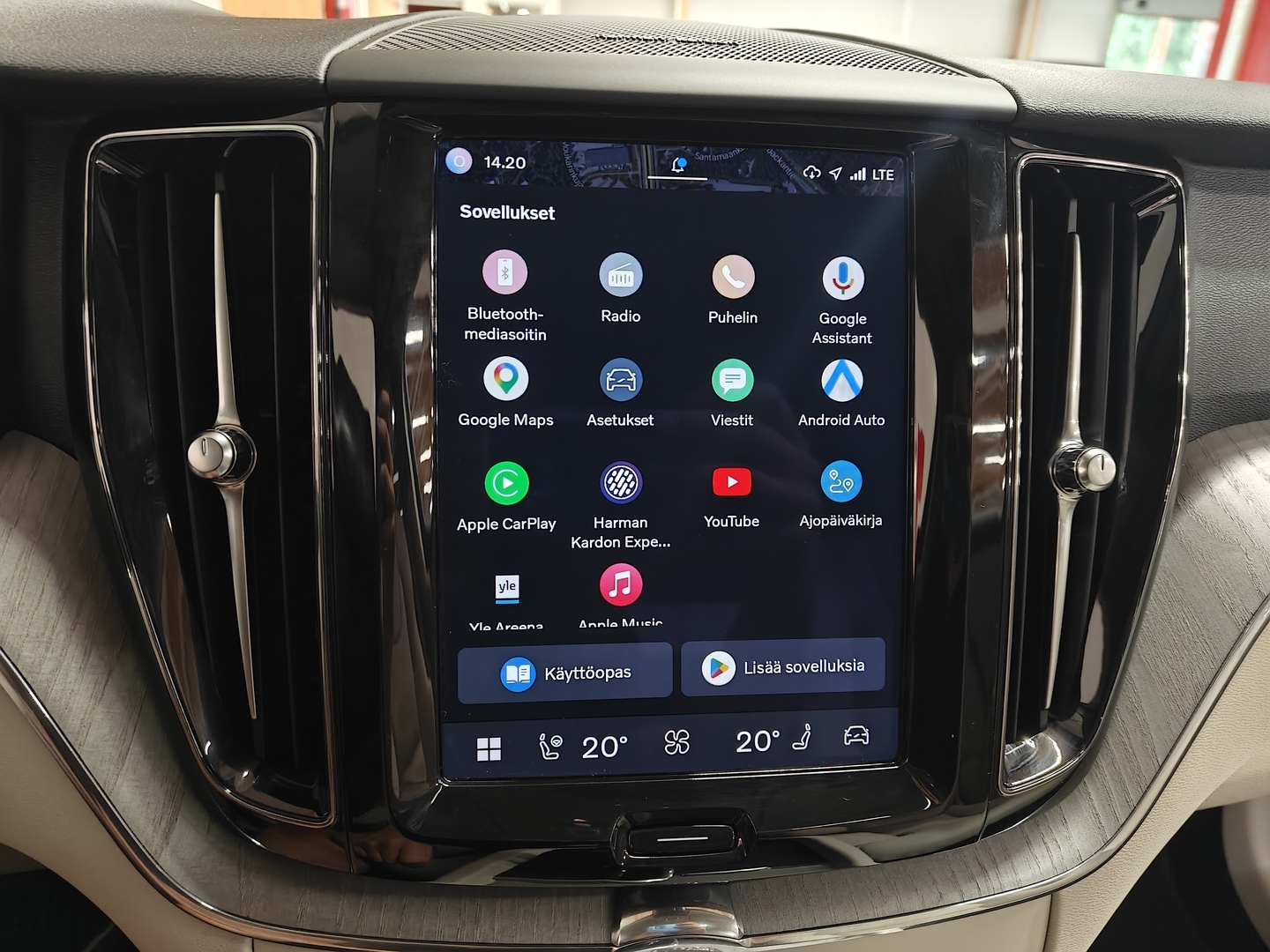 VOLVO XC60 25