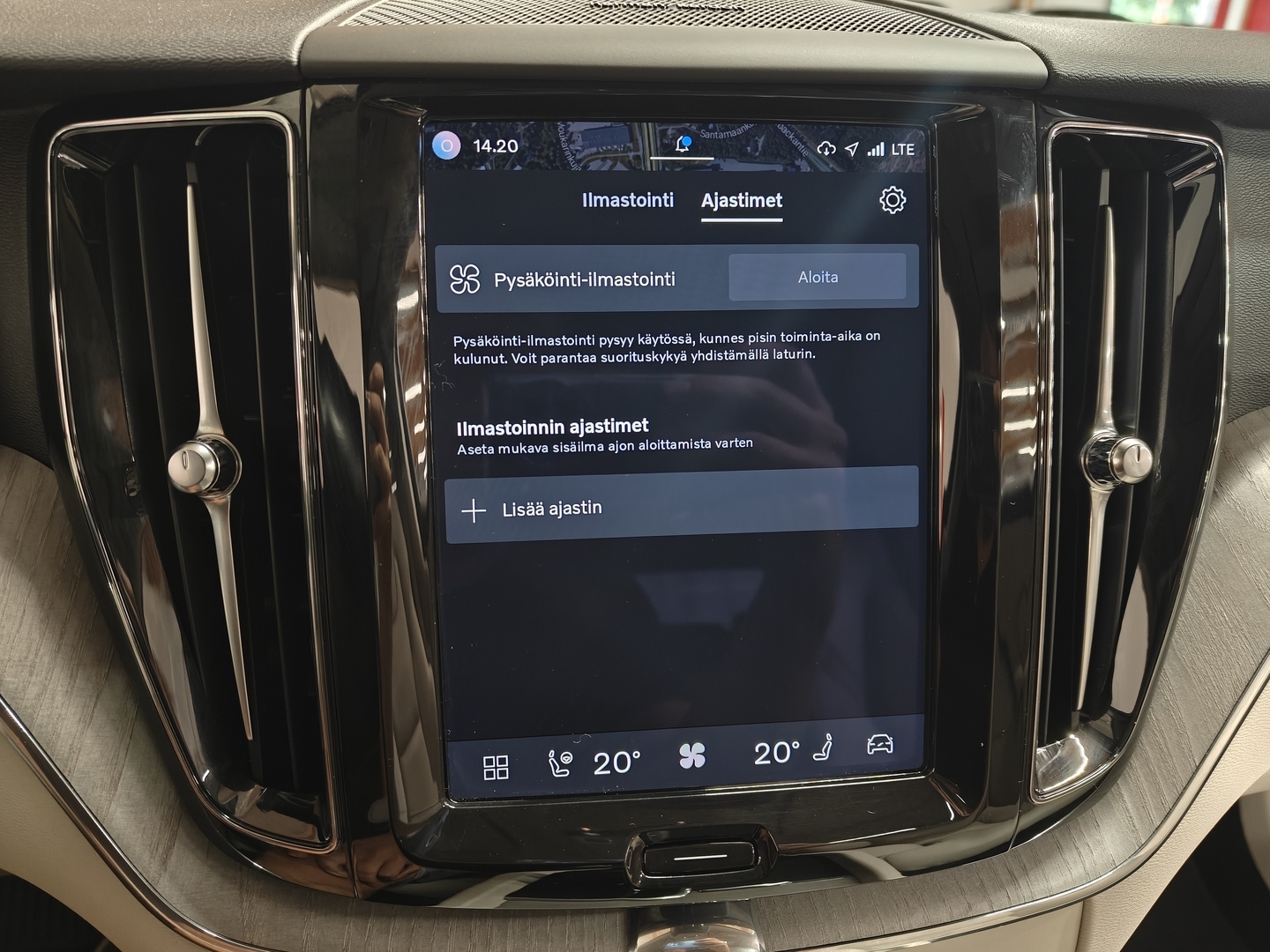 VOLVO XC60 29
