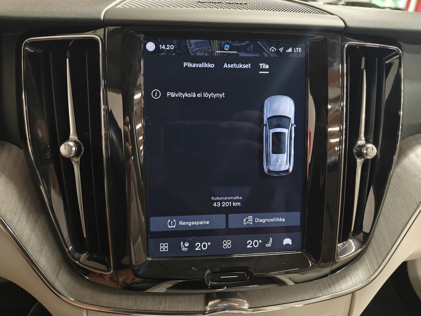 VOLVO XC60 31