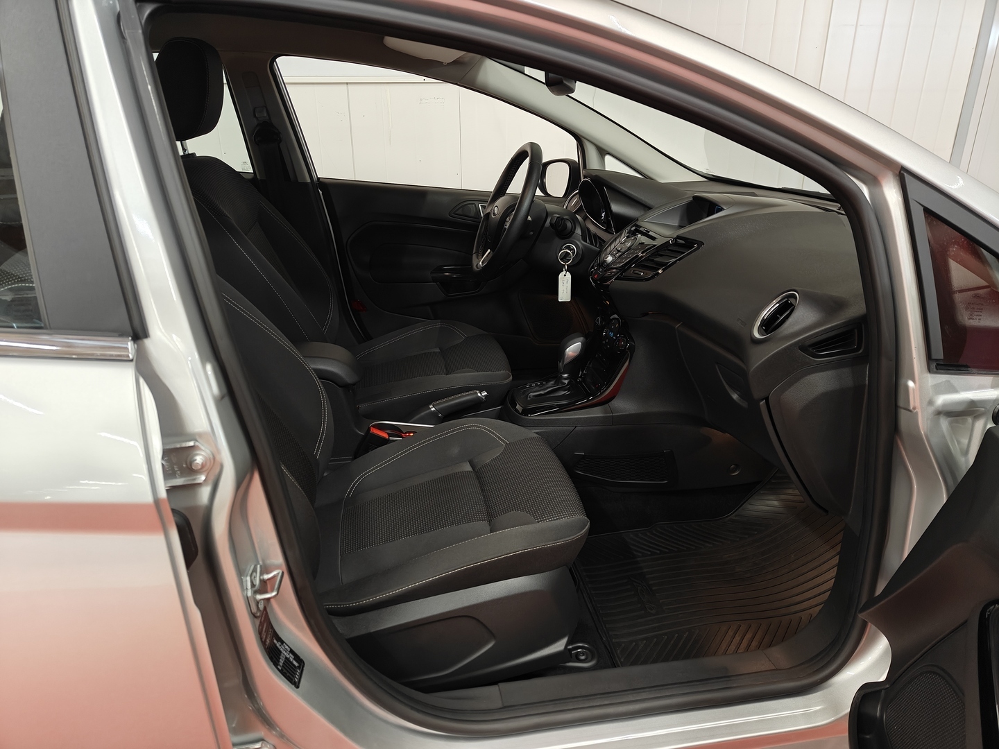 FORD Fiesta 2015