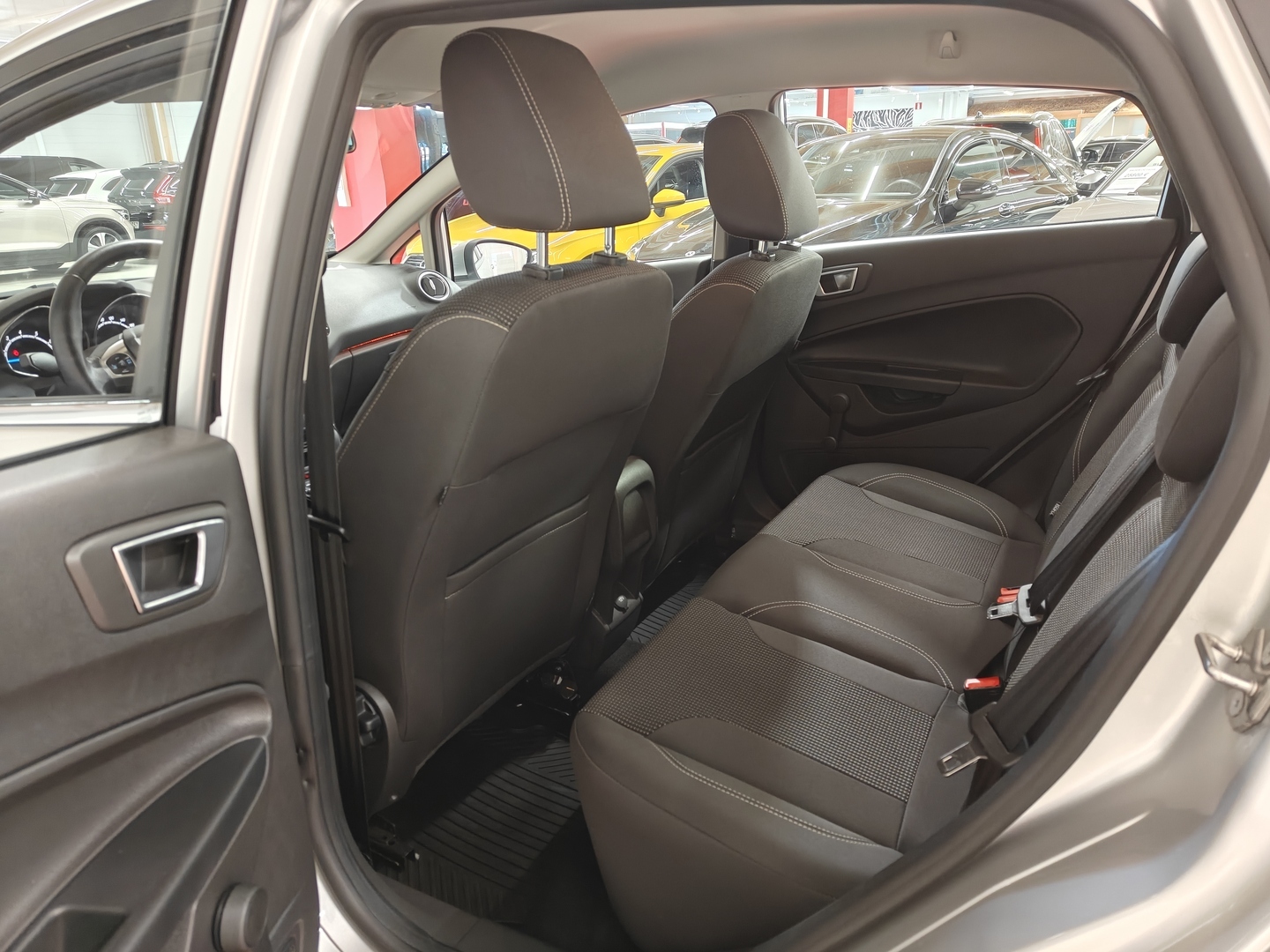FORD Fiesta 2015