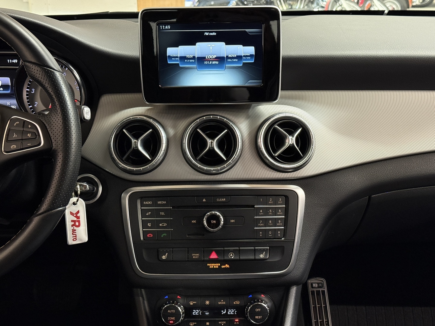 MERCEDES-BENZ CLA 2016