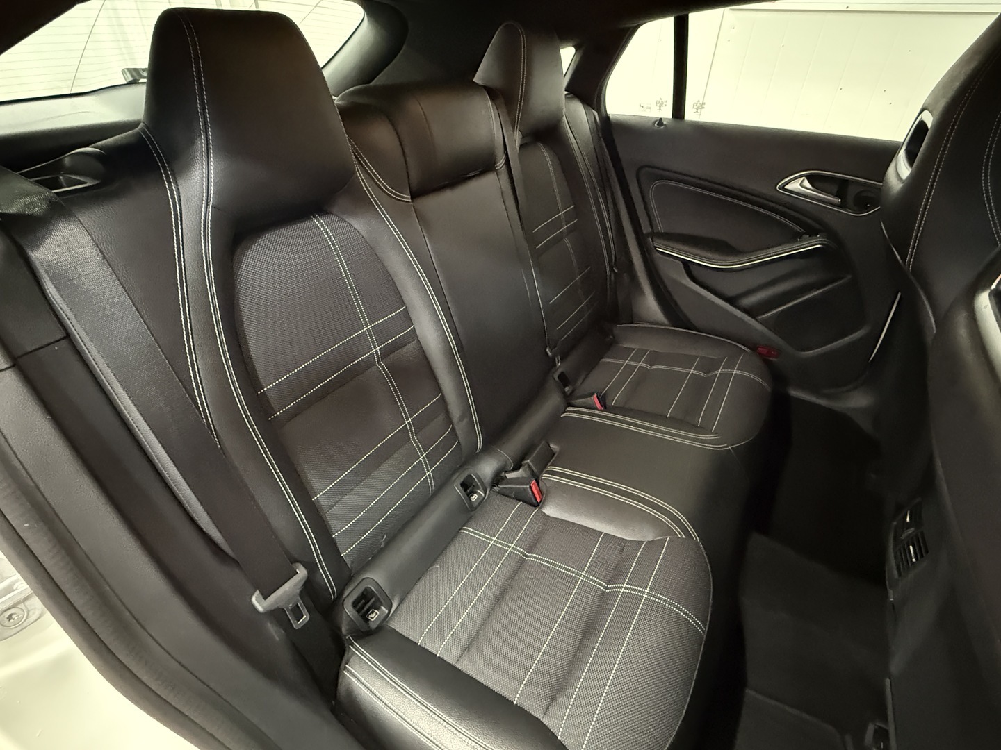 MERCEDES-BENZ CLA 2016