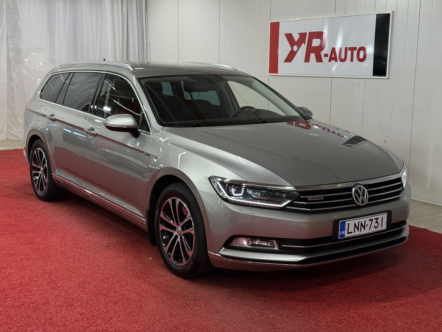 VOLKSWAGEN Passat 2016