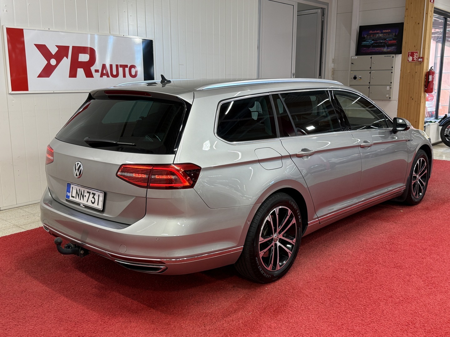 VOLKSWAGEN Passat 2016