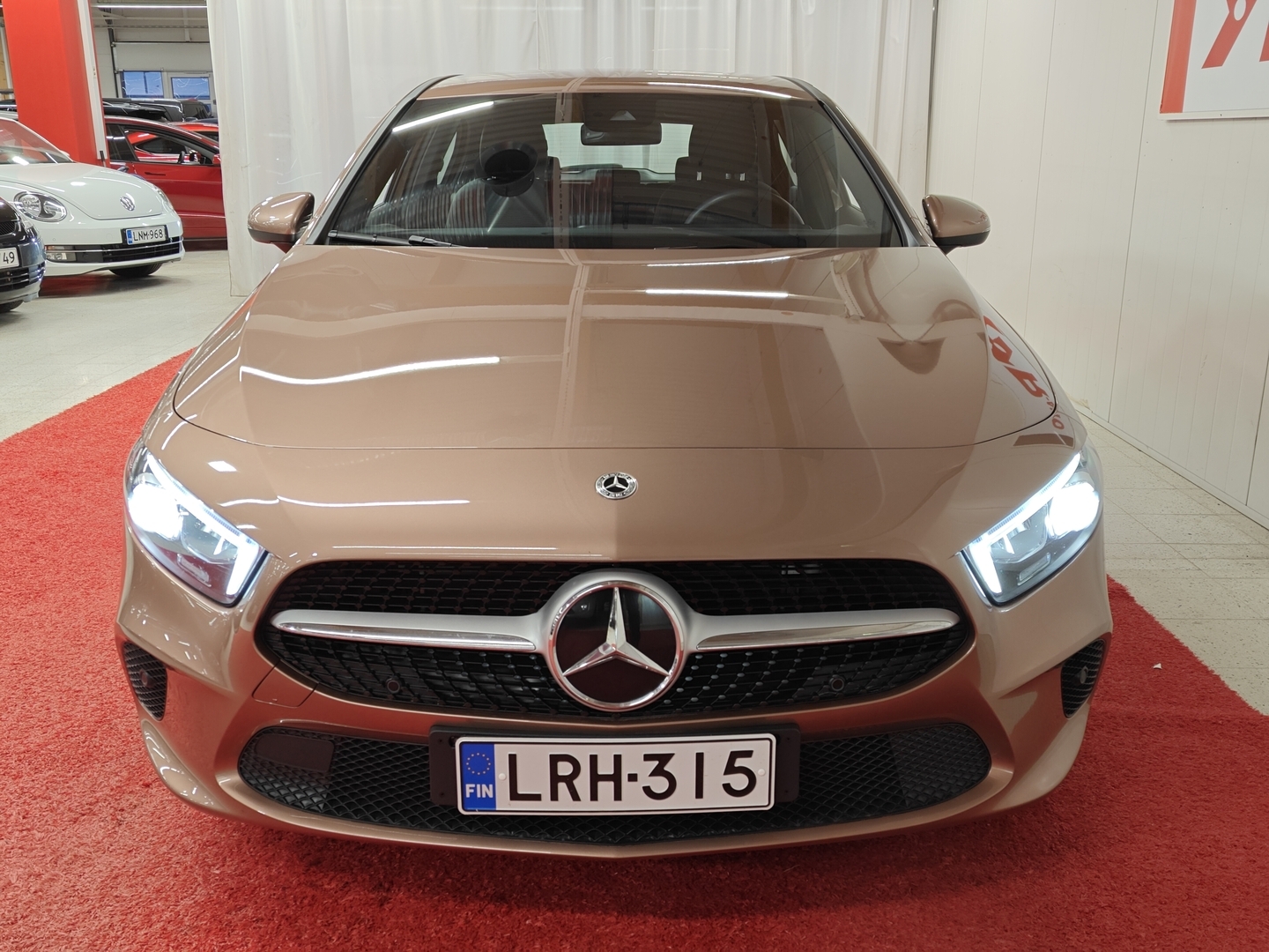 MERCEDES-BENZ A 2023