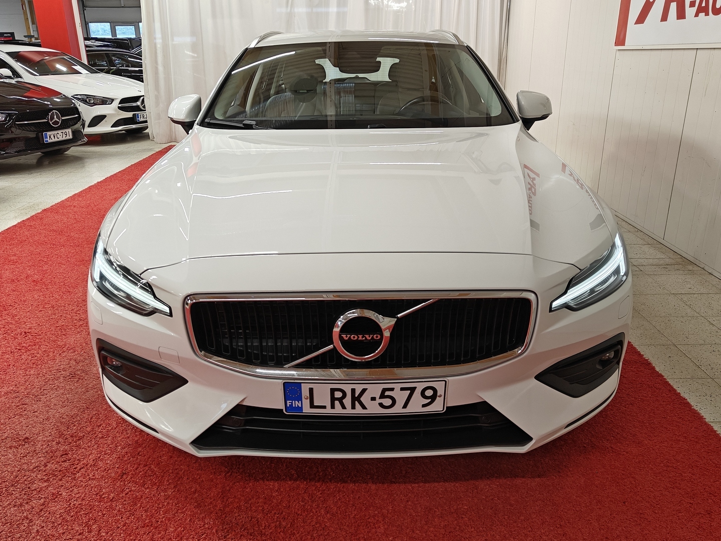 VOLVO V60 2019