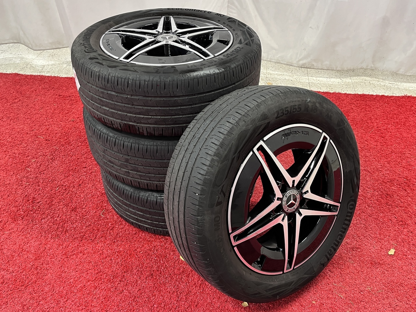 MERCEDES-BENZ EQA 2022