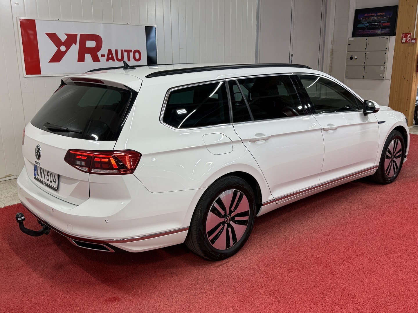 VOLKSWAGEN Passat 2021