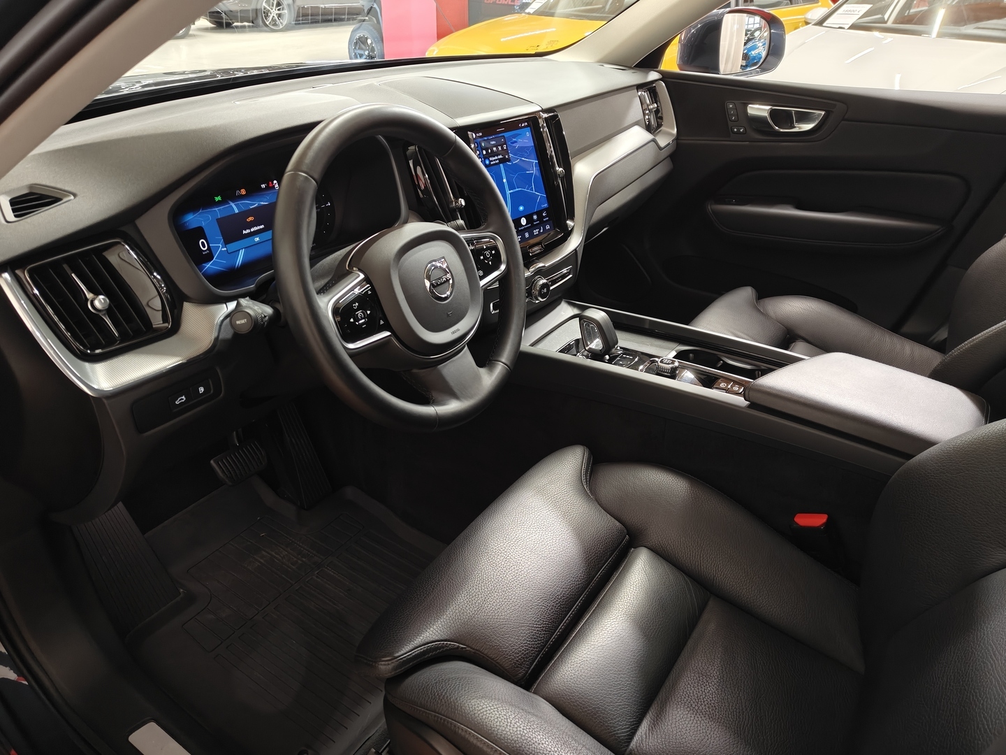 VOLVO XC60 21